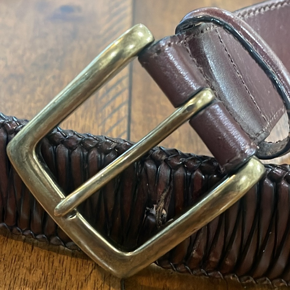 Tommy Bahama Brown woven leather belt brass tone buckle size 36 - Picture 3 of 16